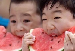 喷水娃免费吃瓜