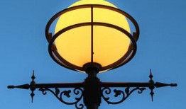 彩虹e台在线观看