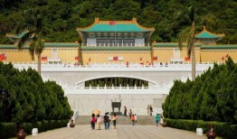 台北故宫12集在线观看,穿越千年文物之旅